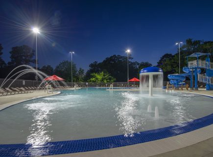 Commercial Swimming Pool with Fountains and Slide