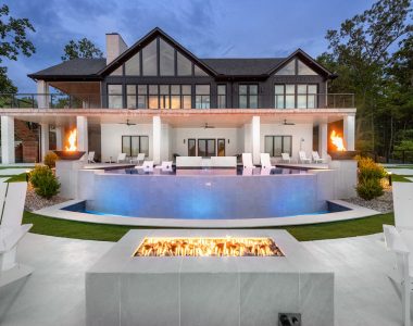 Luxury Pools